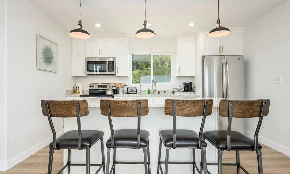 Point Loma Heights House | Romantic Getaway w/Stunning Views and Close to Everything!