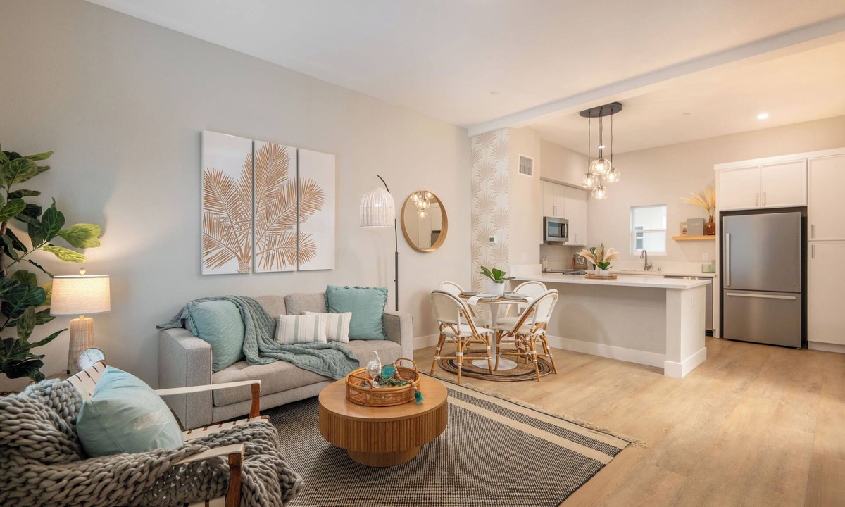 Fire Mountain House | Salt & Sand Beach Townhome: 10 min. to Beach