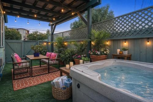 Normal Heights House | San Diego Oasis with Private Hot Tub Near Zoo, Balboa Park and Beaches
