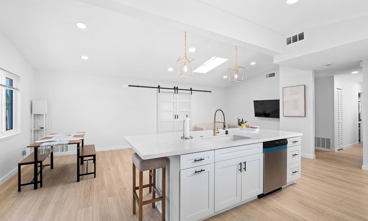 Nestor House | San Diego vacation home 10 minutes from down town
