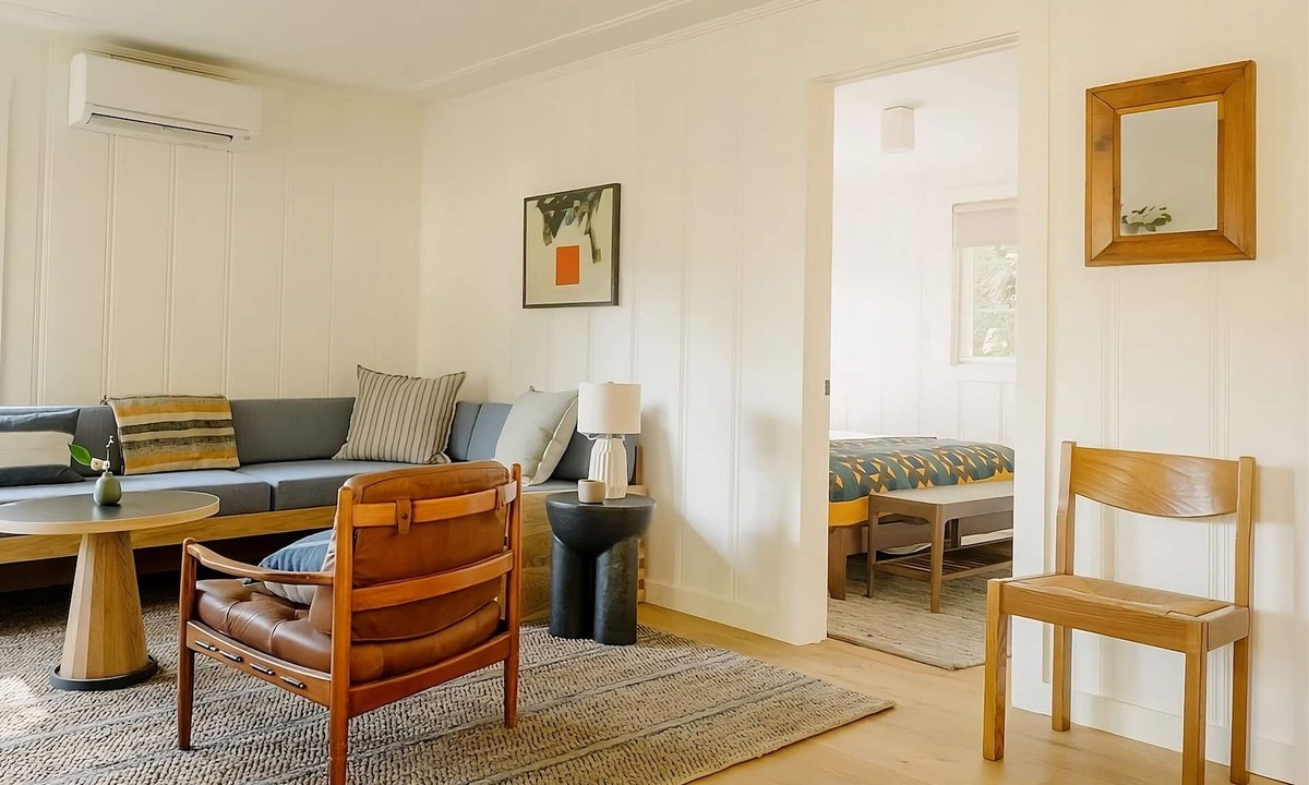 Guerneville Hotel | Savor An Exhilarating Experience! 2 Relaxing Units, Free Parking, Outdoor Pool