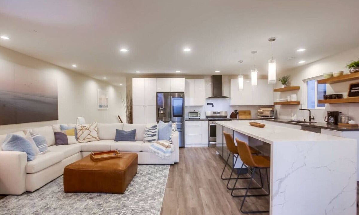 Del Mar Condo | Sea Glass Beach Condo