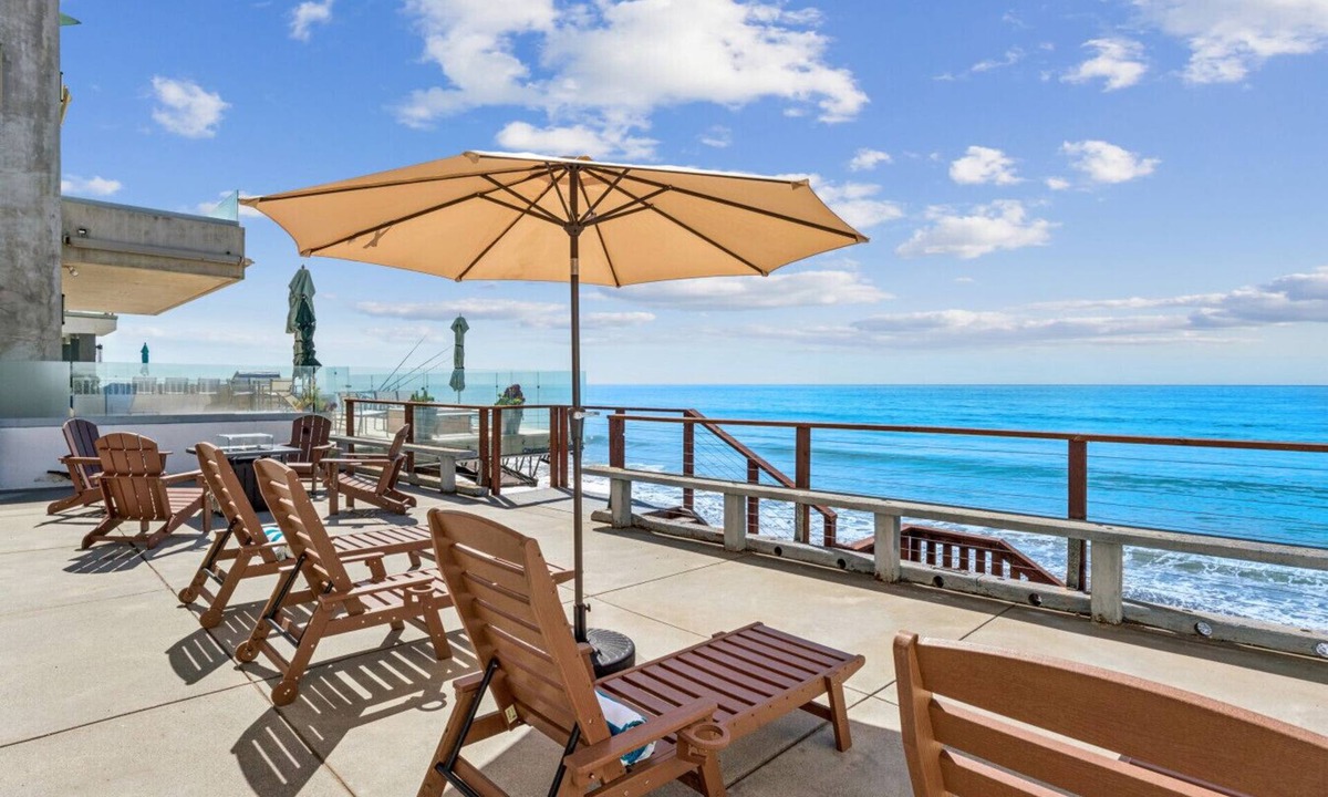 Capistrano Beach House | Sea Glass-Beach Road Villa! On the SAND! Luxury and relaxation! STR25-0022