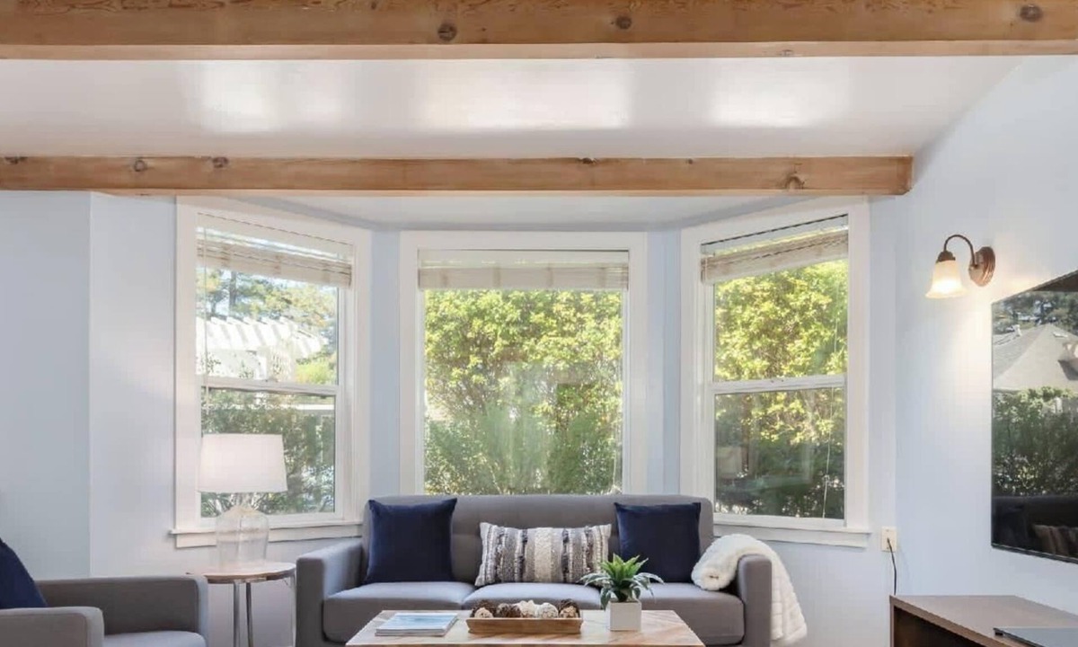 Seabright House | Seabright Serenity- Dog-friendly