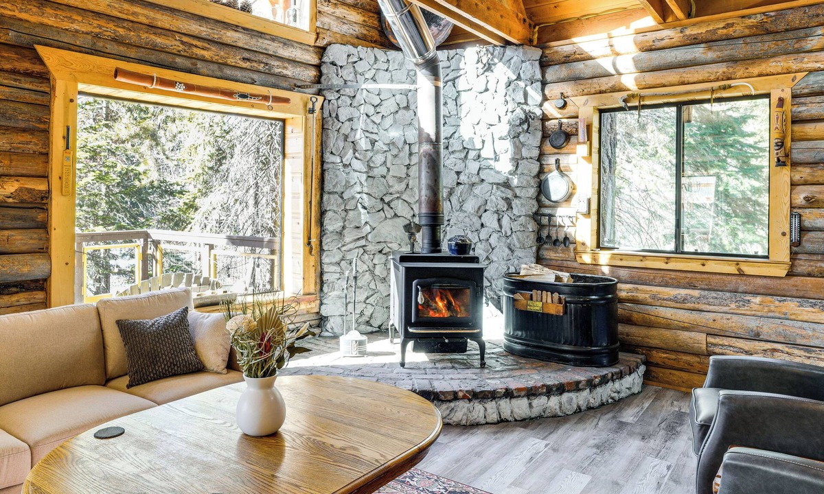 Ponderosa Cabin | Sequoia Forest Remote Retreat! 'Dreamtime Cabin'
