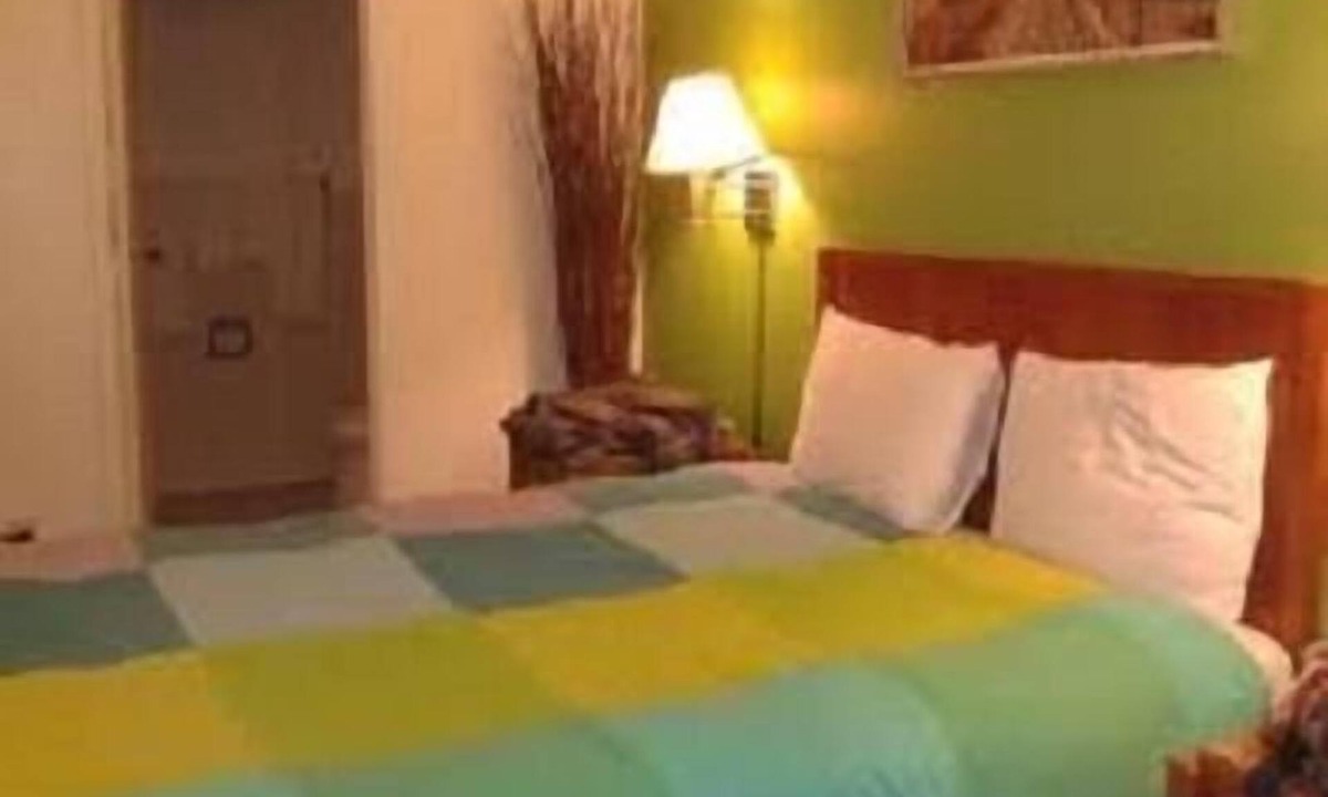 Centennial Hotel | Sequoia Inn