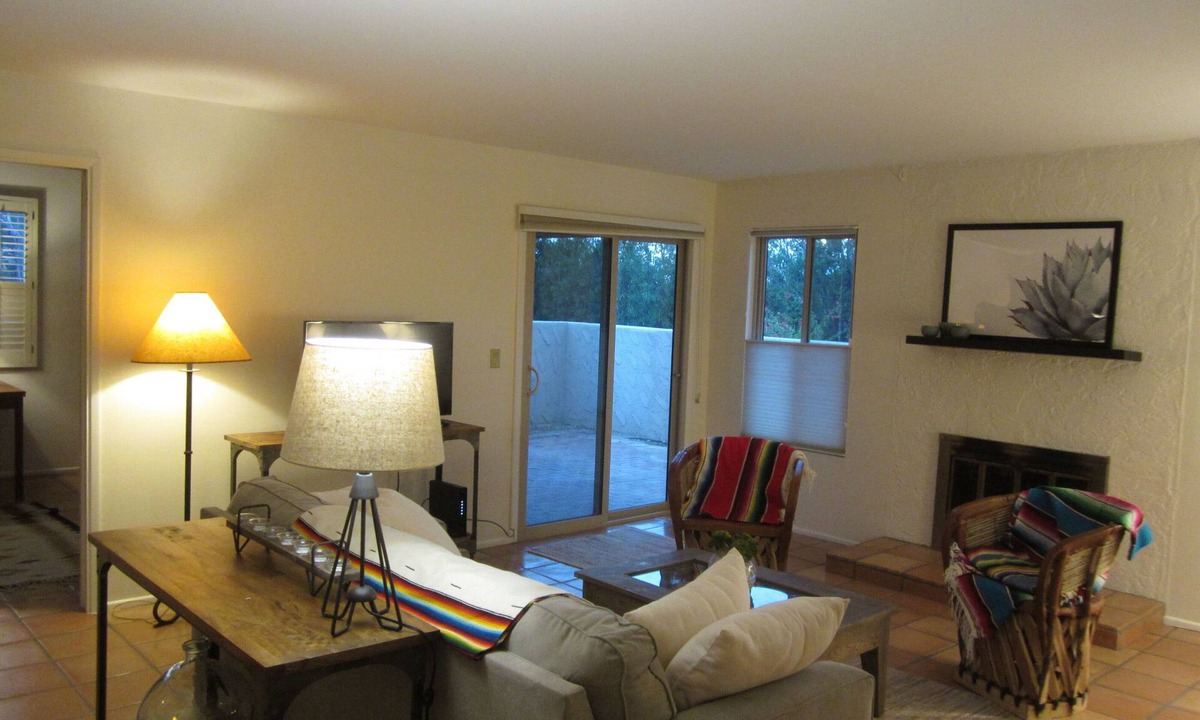 Tucson House | Serene Catalina Foot Get Away