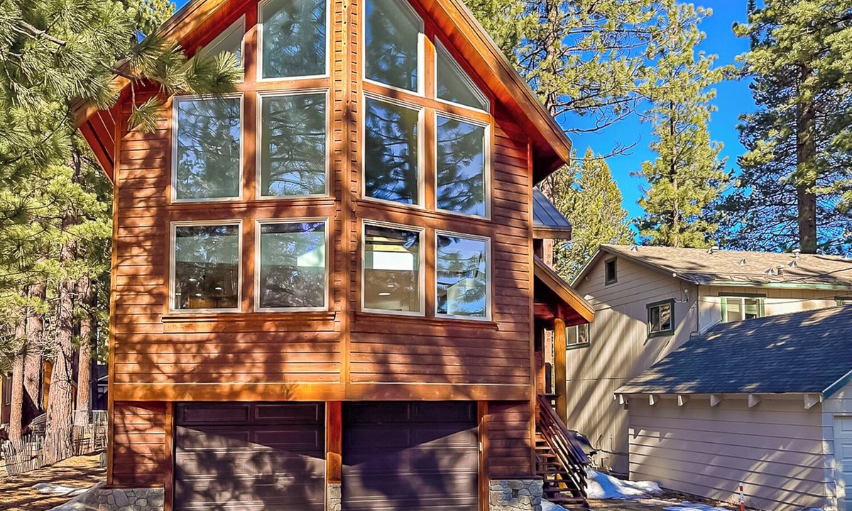 Sierra Tract House | Serene Creekside Chalet: Hot Tub, Games, BBQ