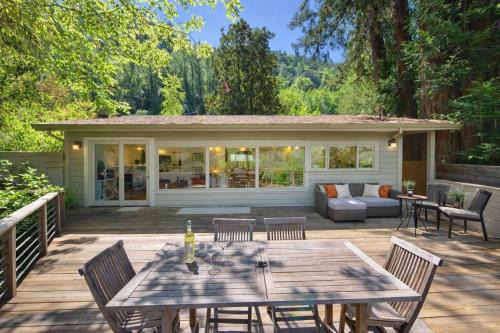 Healdsburg House | Serene Riverfront Cottage In Healdsburg Views Kayaks 1 5 Mile To Downtown