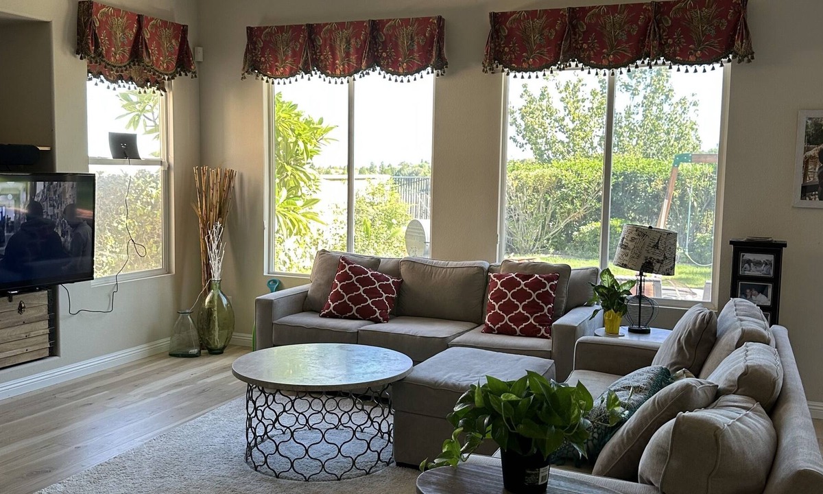 Corona House | Serenity Awaits