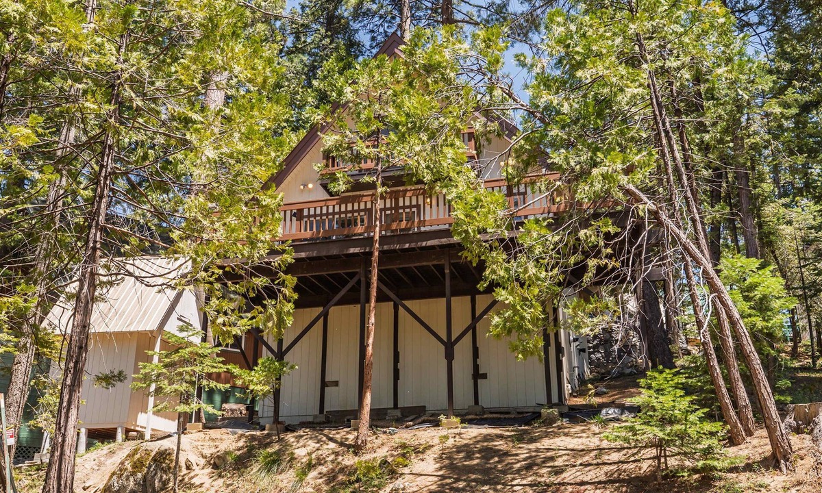 West Village House | Shaver Lake Cabin with Deck and Mountain Views
