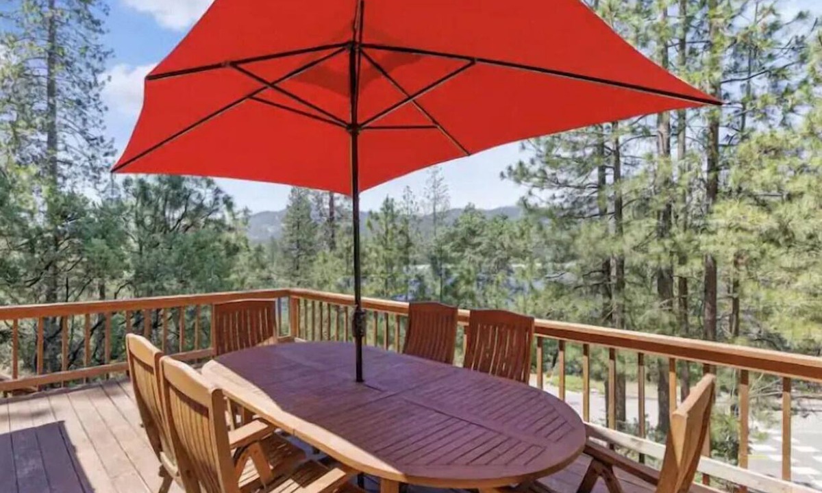 Bass Lake House | Shoreline cabin with lake views & boat slip