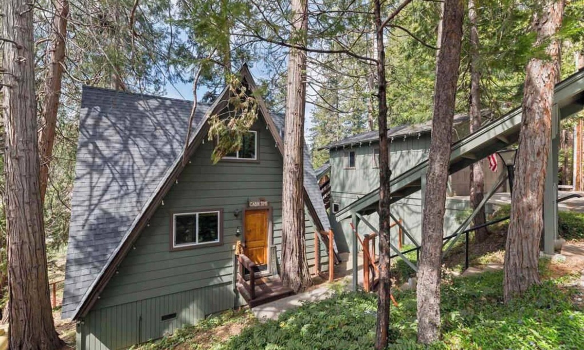 Mi-Wuk Village House | Singing Pines - Cozy Mountain Getaway