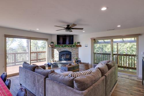 Tuolumne House | Ski, Hike & Fish: Mtn-View Gem w/Deck in Tuolumne