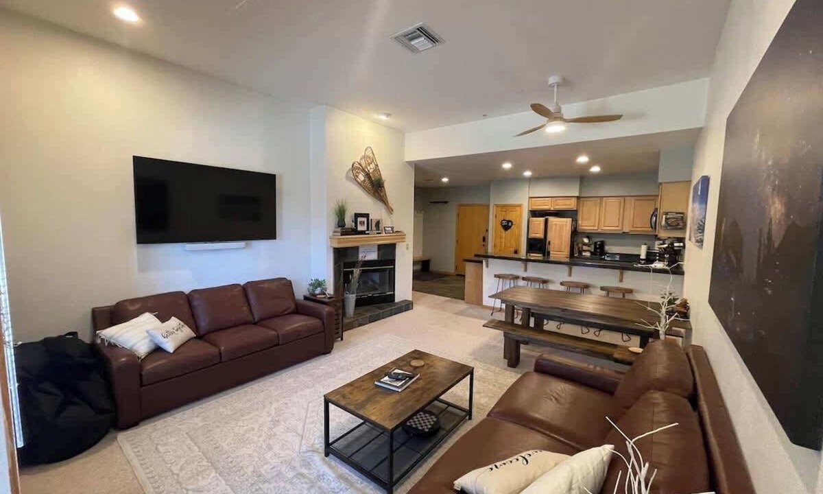 Kirkwood Condo | Ski-in/Ski-out Family Condo steps from lifts