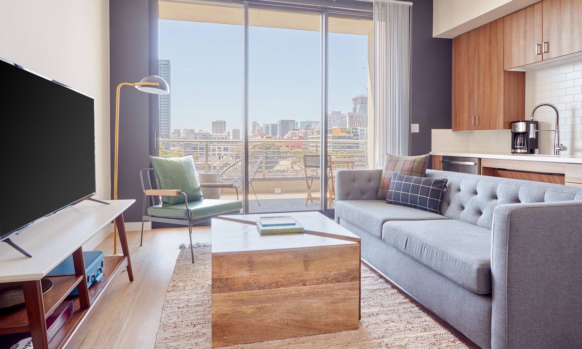 East Village Apartment | Sonder The Leo | Accessible One-Bedroom Apartment