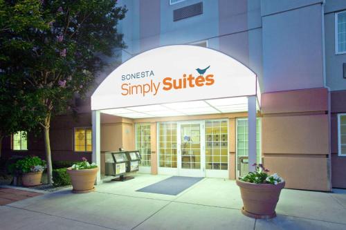 Anaheim Resort Hotel | Sonesta Simply Suites Garden Grove Anaheim