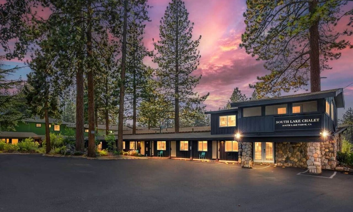 Lakeside Park Apartment | South Lake Chalet #1