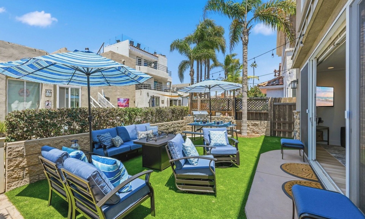South Mission Beach House | South Mission Beach Shores: Patio, BBQ & AC