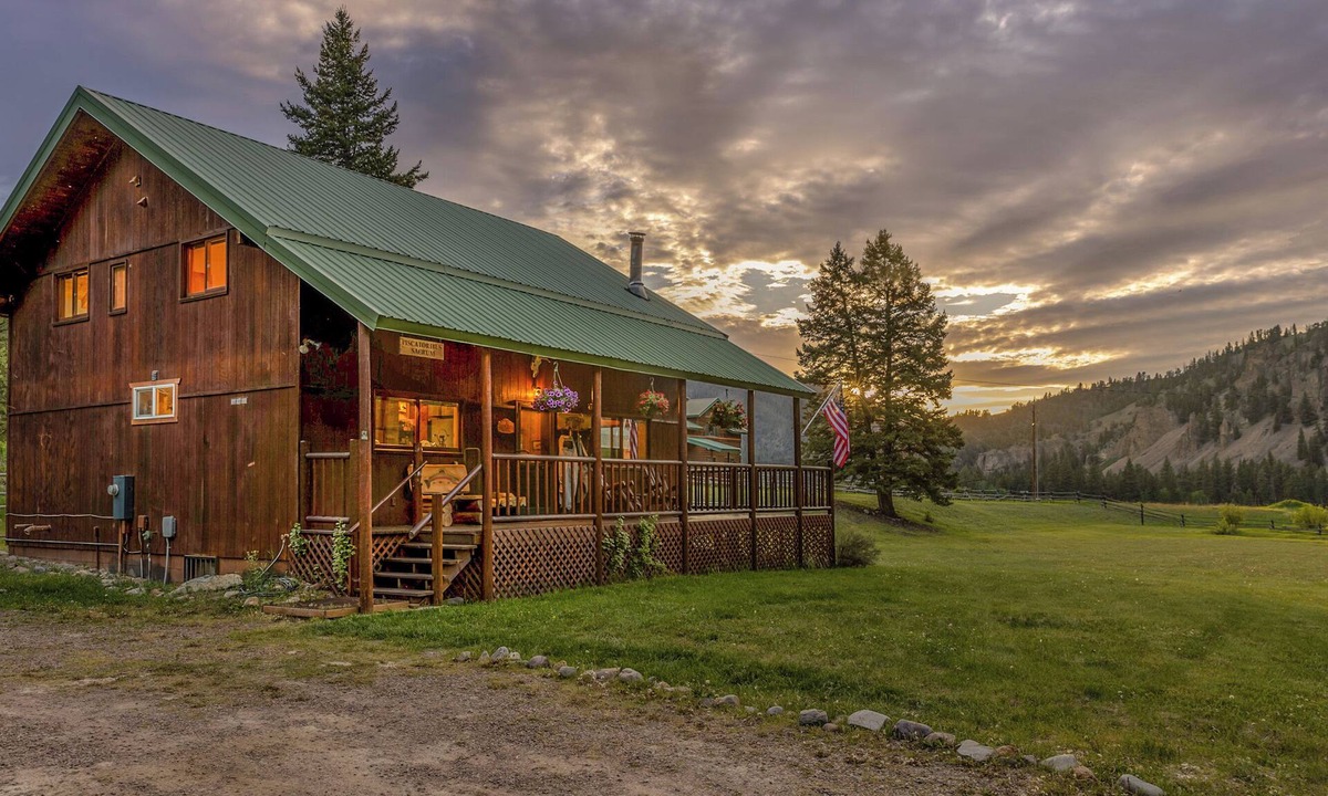 Philipsburg Cabin | Spacious 4 Bedroom Rock Creek Cabin Near Philipsburg