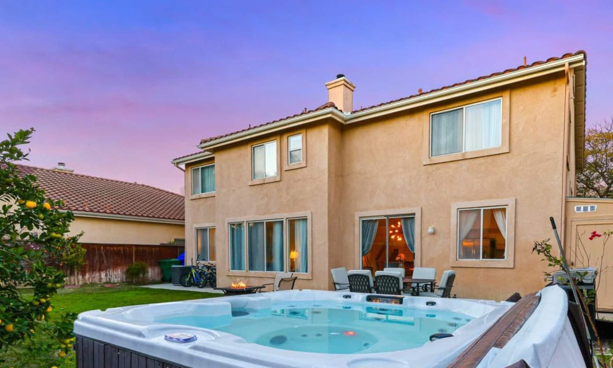 San Luis Rey House | Spacious 5BR, 4 Bath With Hot Tub & Pool Table Only 5 Mi to Beach