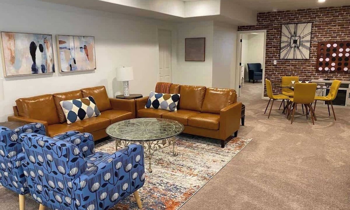 Orem House | Spacious Family Home, Pet-Friendly, Close to Everything!
