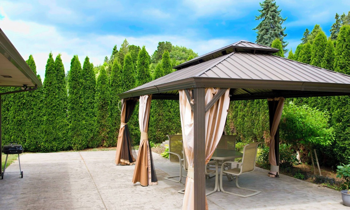 Oatfield House | Spacious Home Gazebo BBQ Full Kitchen 3BR
