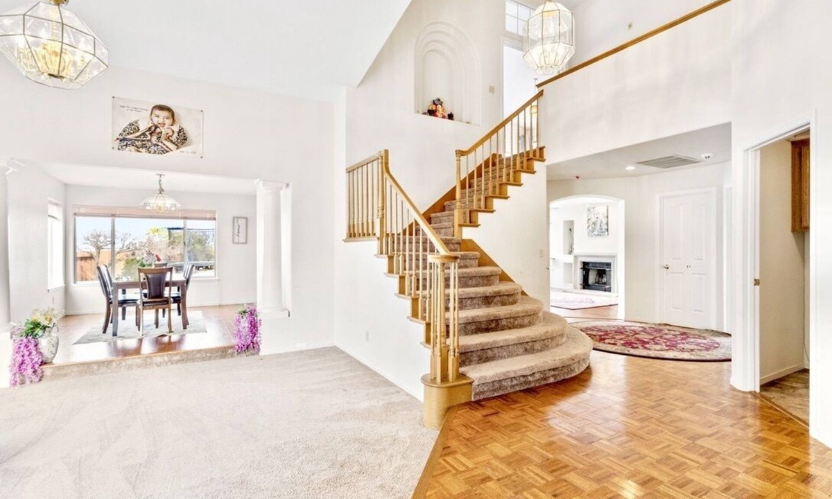 Hercules House | Spacious Retreat w/Bay Views Near San Francisco!