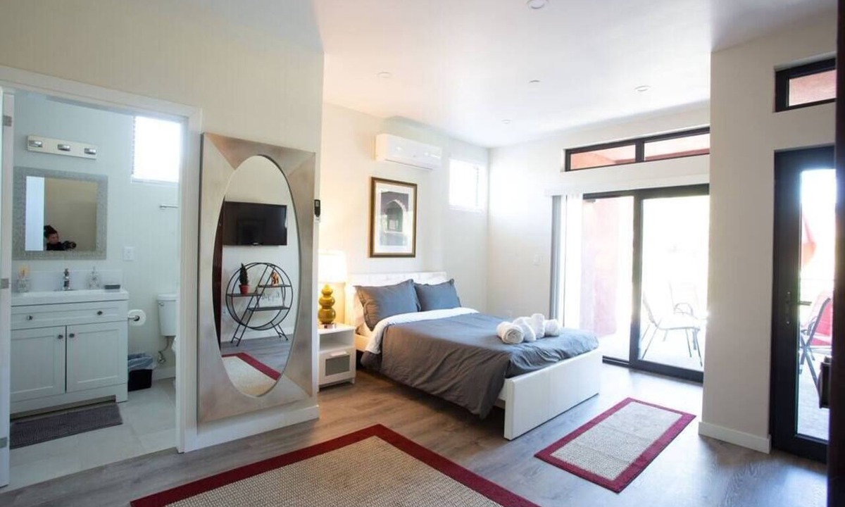 Bankers Hill Apartment | Spacious Studio with Incredible Balboa Park View