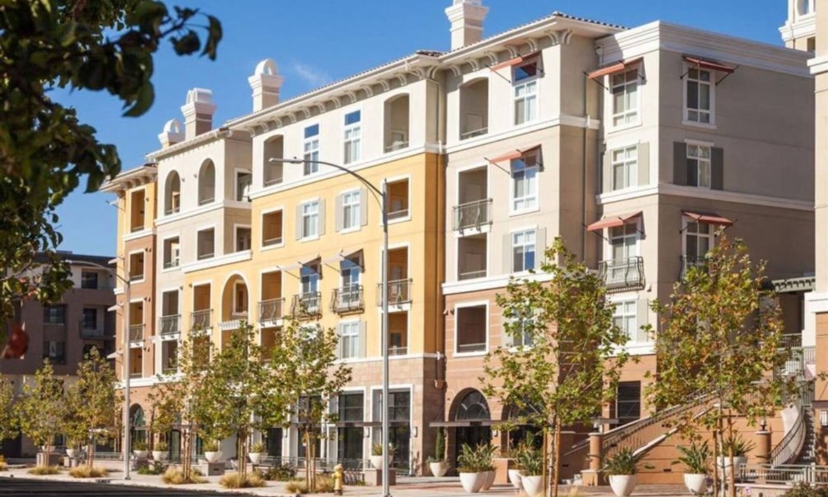 North San Jose Condo | Spacious Verdant 2BR with Resident Lounge