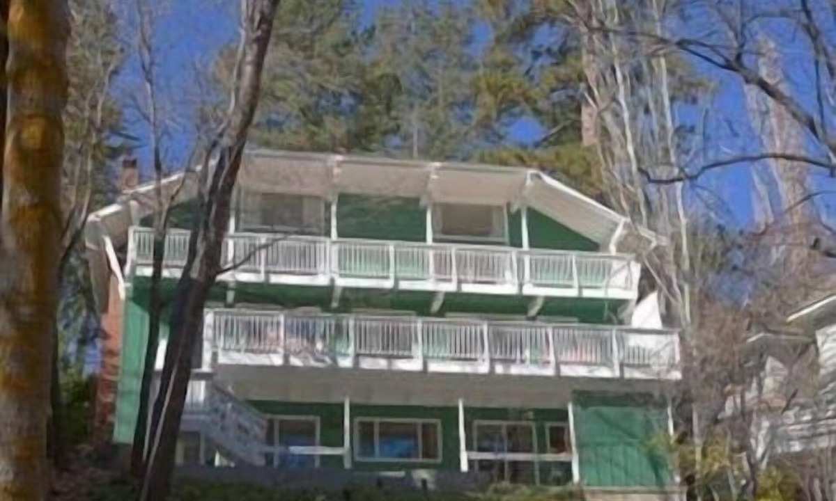 Lake Arrowhead House | Spectacular Lakeside Paradise, Private Dock, Sleeps 12