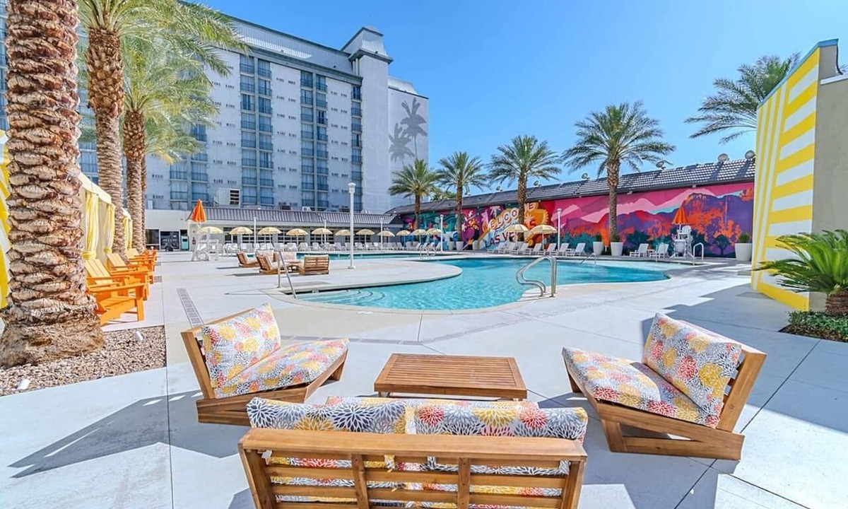 Las Vegas Apartment | Standard King | Cozy Vegas Stay