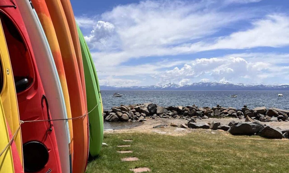 Tahoya Shores Condo | Steps from Beach-N-Mins to SKI - Updated Interior