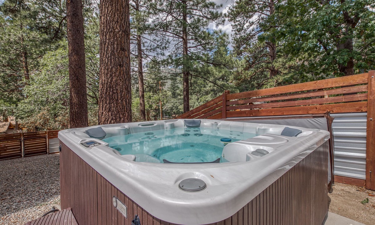 Fern Valley House | Stunning Fern Valley cabin with forest views & private hot tub - dog-friendly