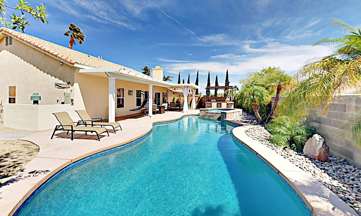 Cathedral City House | Stunning home with private heated pool, spa, firepit, grill & alfresco dining