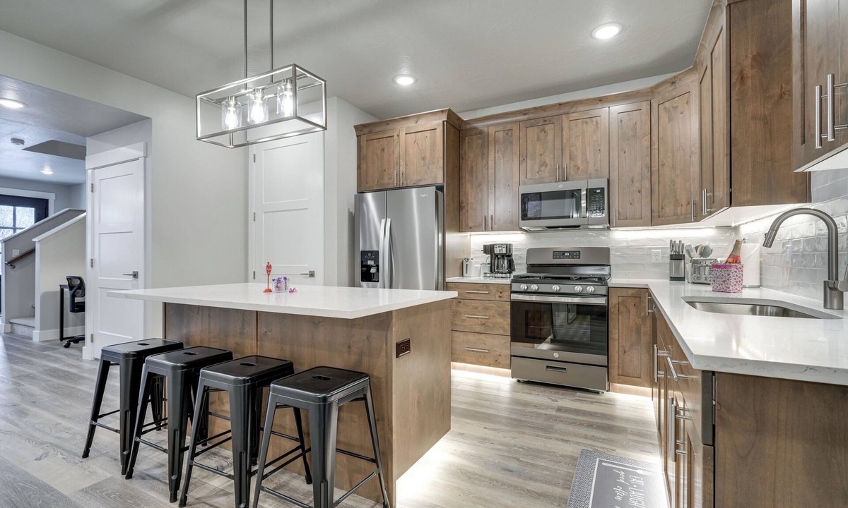 Cedar City Apartment | Stunning Mtn Views! Home 3 Mi to Dtwn Cedar City!