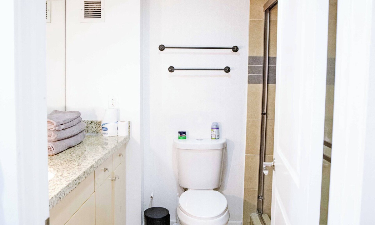 National City Apartment | Stylish King Suite Bay View Near Downtown SD