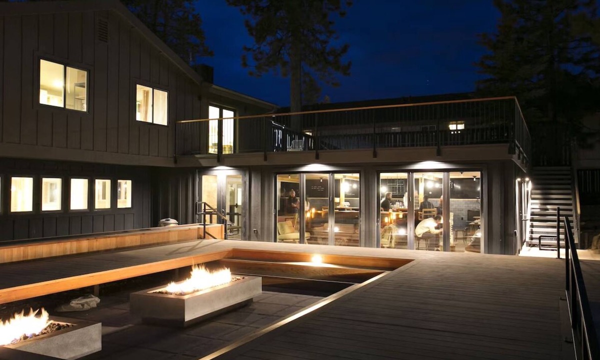Lakeside Park Hotel | Stylish Lodge w/Outdoor Fire Pit & S'mores, Near Ski area | 3 Units