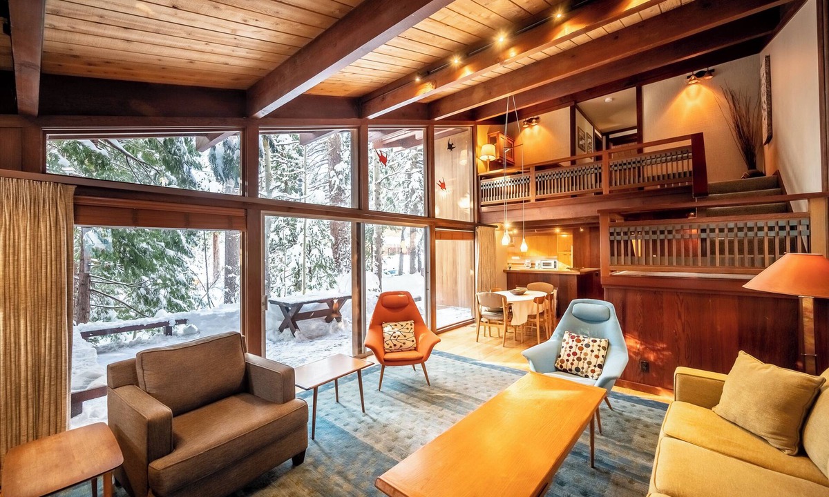 Comstock Acres House | Stylish Redwood Home with Hot Tub and Private Beach Access