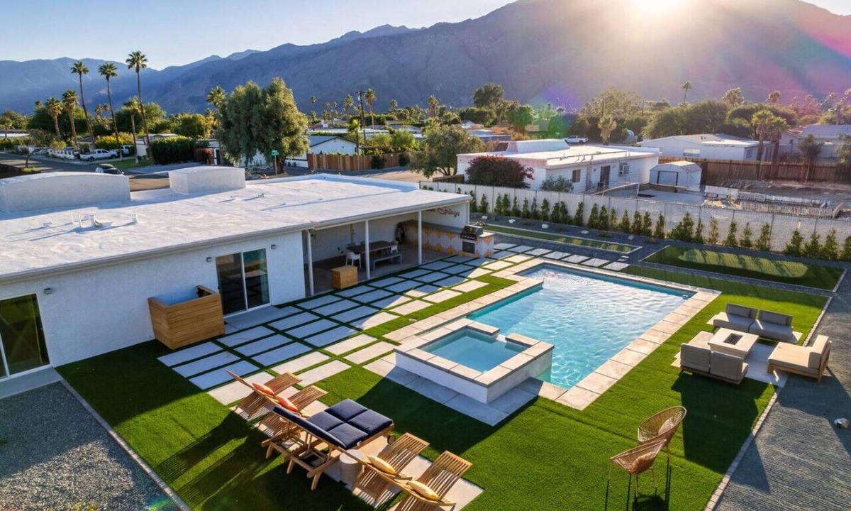 Desert Park Estates House | Sunny Vista | Pool + Spa w/Mountain Views