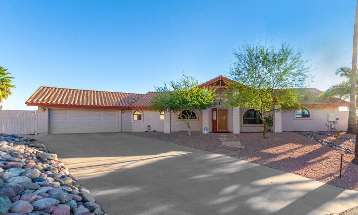 Fountain Hills House | Sunrise Oasis your Western Oasis in the Desert