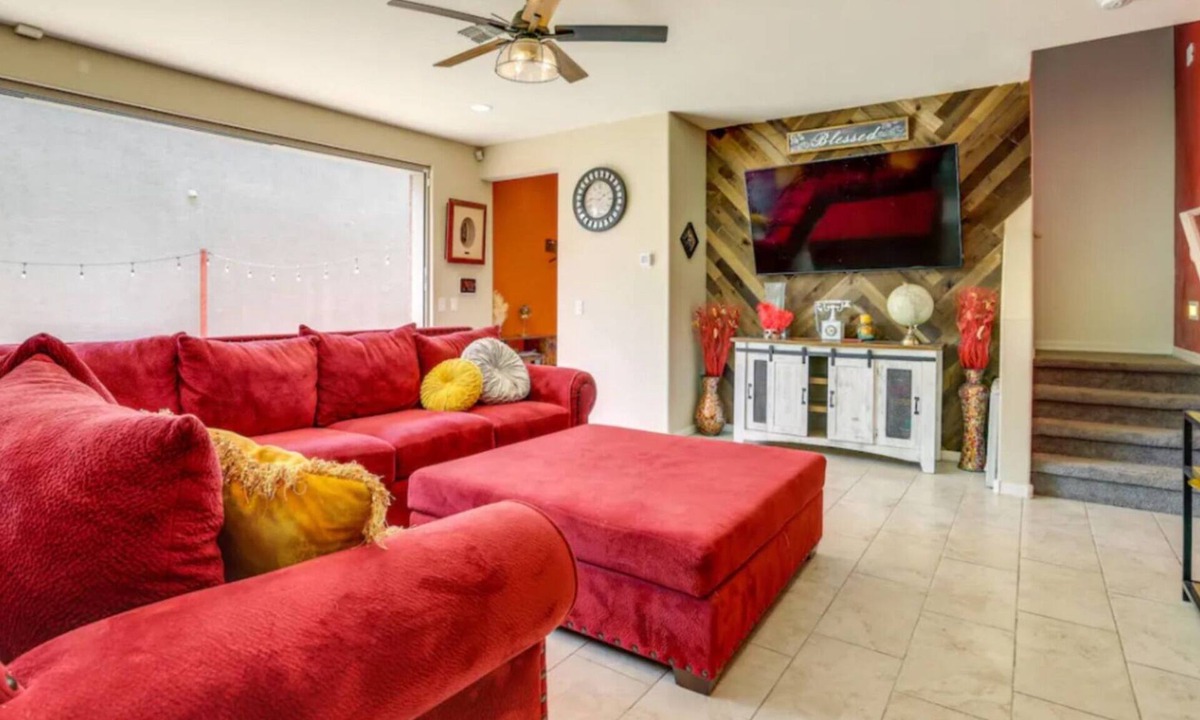 Dobbins Place House | Super bowl ready! House is equipped w/electric car charging