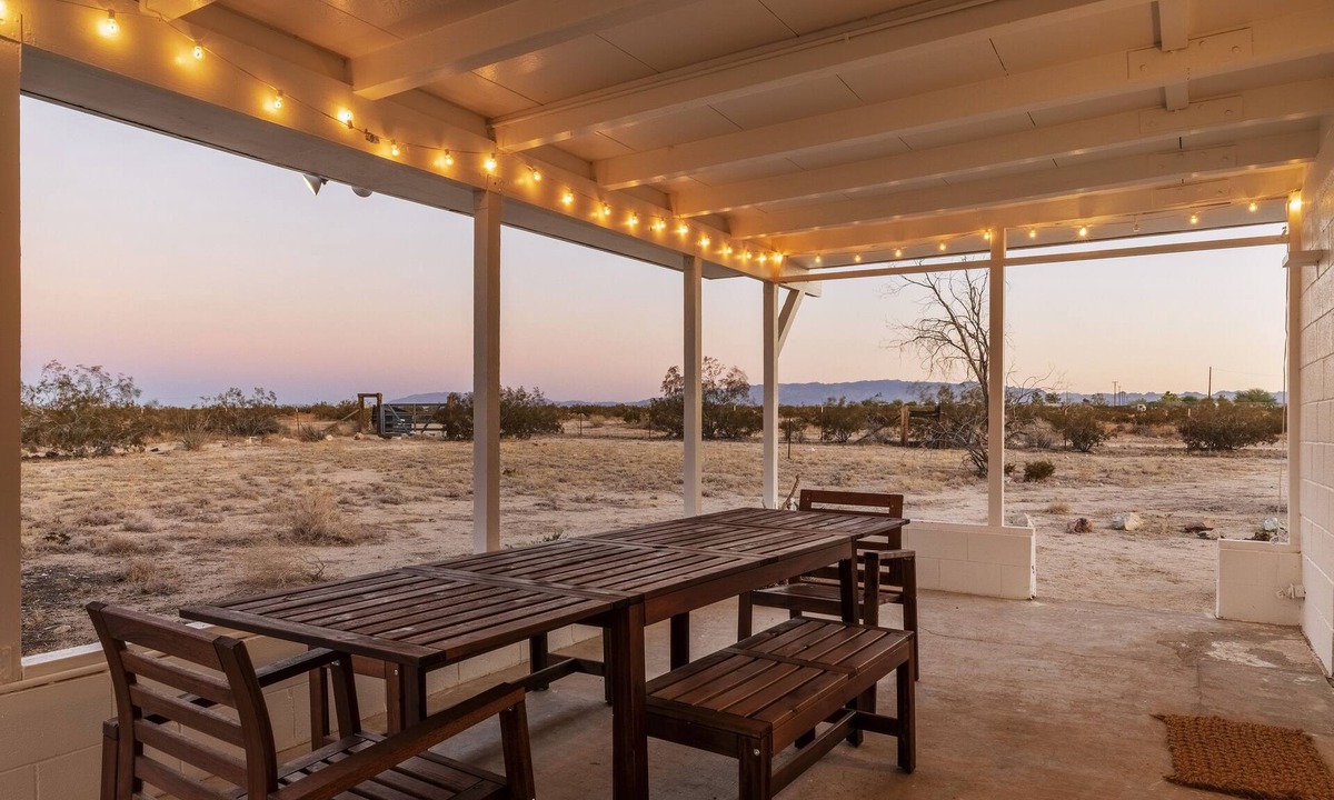 Twentynine Palms House | 🌵 That Desert House - Hot Tub, lots of Privacy, High Design & Incredible Desert Views! 🌵