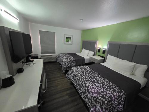 Westside Santa Cruz Hotel | The Aqua Pacific Hotel