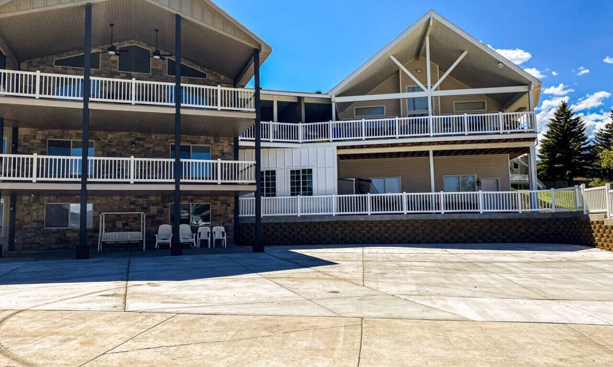 Garden City House | The Beach House I and Beach House II