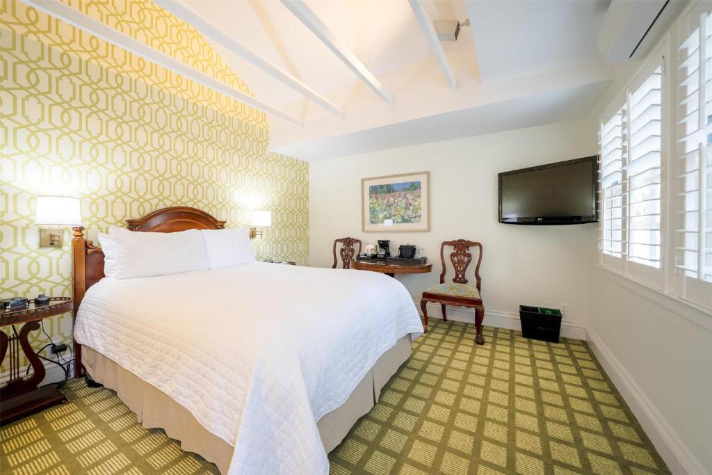Calistoga Hotel | The Bergson, BW Signature Collection