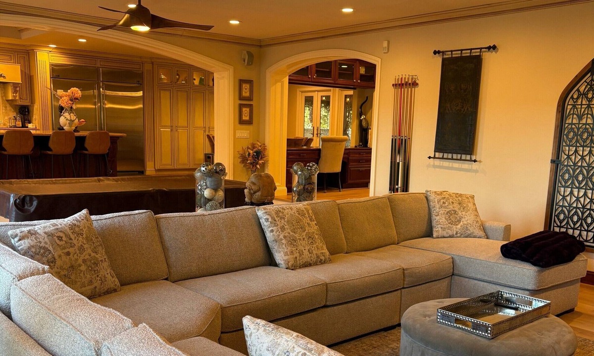 Morgan Hill House | The "Big Game" Luxury: 2.5 Private Acres Minutes from Levi’s Stadium