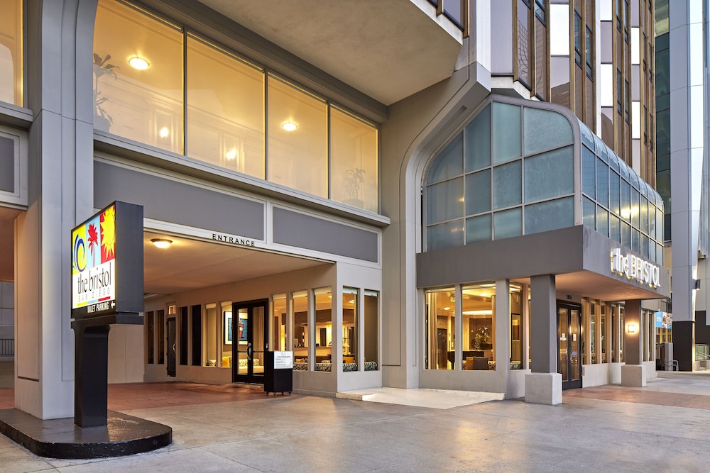 Civic Core Hotel | The Bristol Hotel San Diego