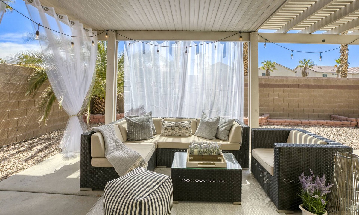 Nevada Trails House | The Cloud9: Stylish, spacious and comfort at its finest