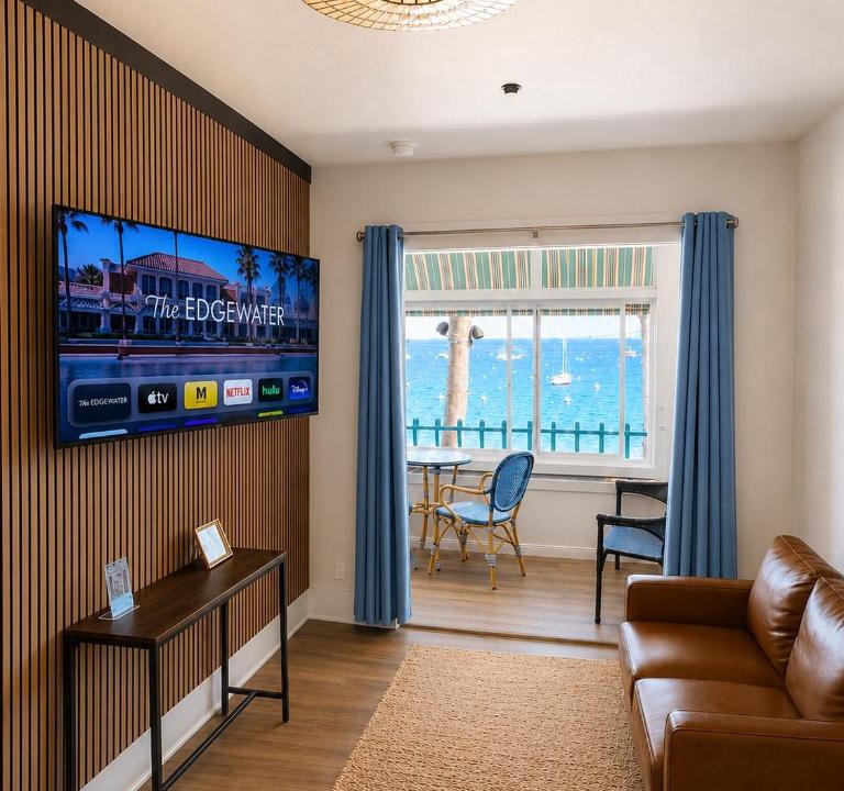Avalon Hotel | The Edgewater